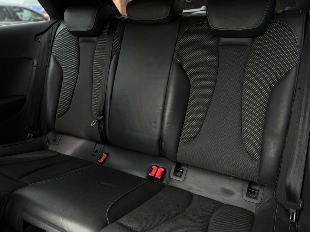 Audi A3 2.0 Tdi Sport Sportback Euro 5 Ss Silver #31