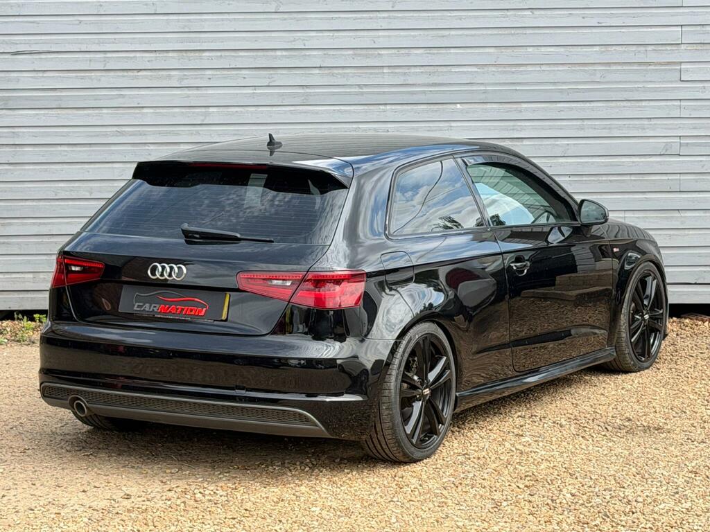 Audi A3 1.6 Tdi S Line Euro 5 Ss Black #5