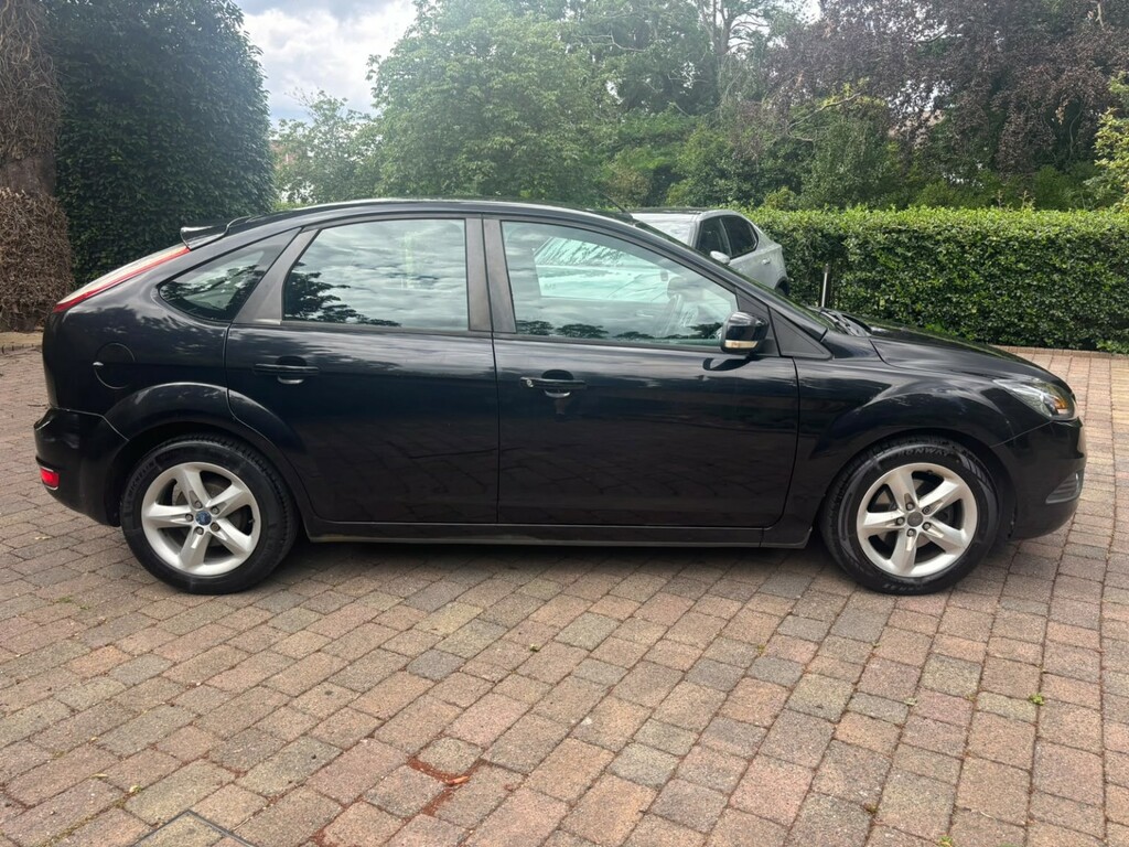 Ford Focus 1.6 Zetec GJ09MWV Black #6