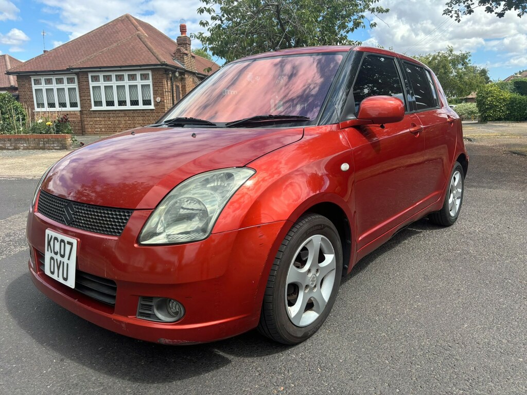 Suzuki Swift 1.5 Glx Hatchback 159 Gkm, 101 Grey #9