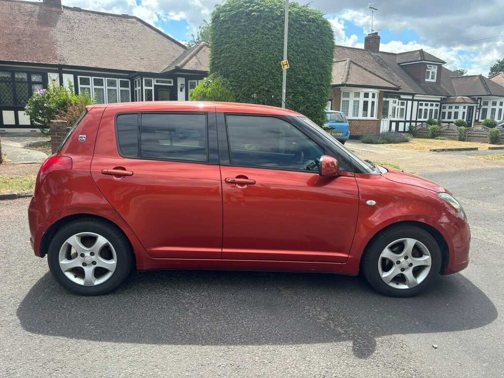 Suzuki Swift 1.5 Glx Hatchback 159 Gkm, 101 Grey #6