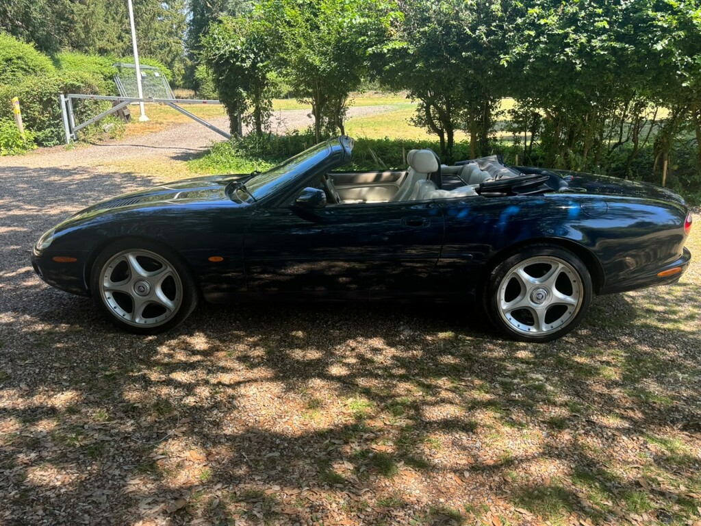 Jaguar XKR Convertible Blue #6