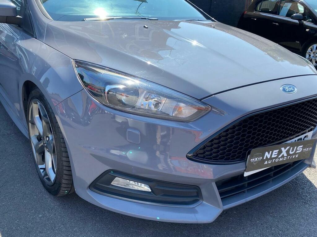 Ford Focus Hatchback 2.0 Tdci St-3 Euro 6 Ss 201766 SM66WBG Grey #3