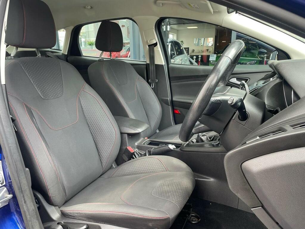 Ford Focus 1.5 Tdci Zetec S Euro 6 Ss Blue #2