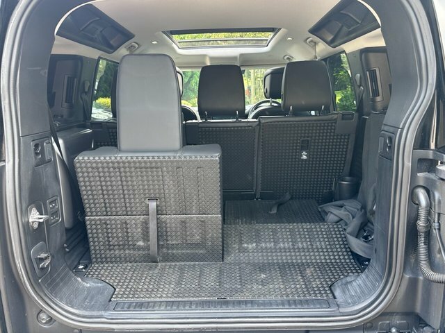 Land Rover Defender 2.0 D240 Hse 110 White #34