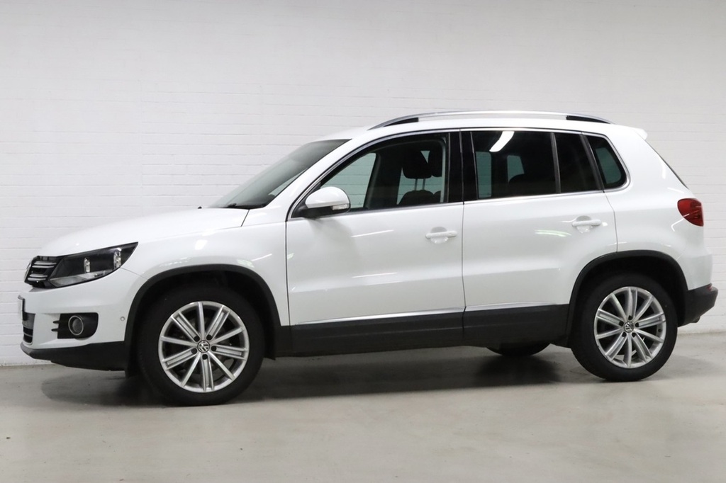 Volkswagen Tiguan Tdi Bluemotion Tech Match Edition BK65JHX White #4
