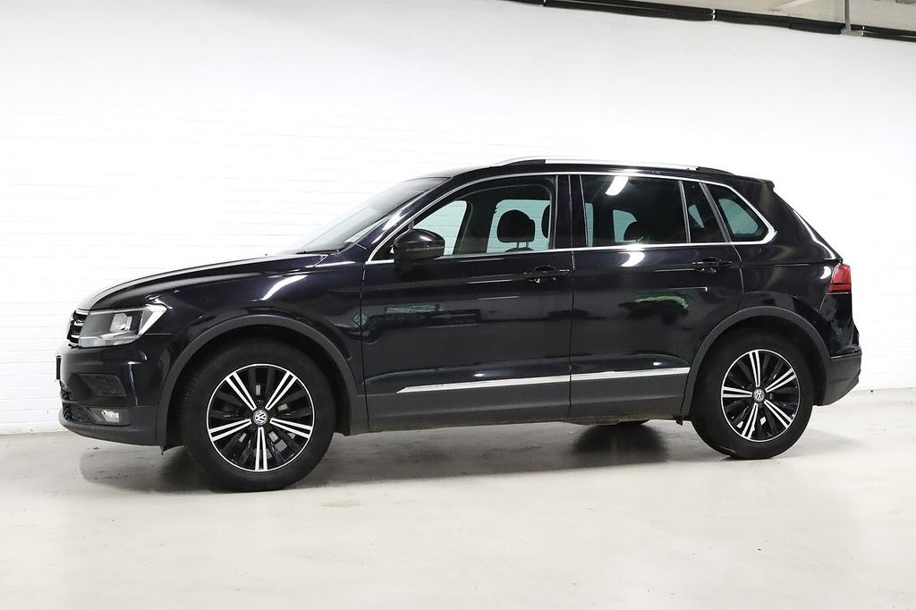 Volkswagen Tiguan Tsi Evo Se Navigation KR19KCK Black #4