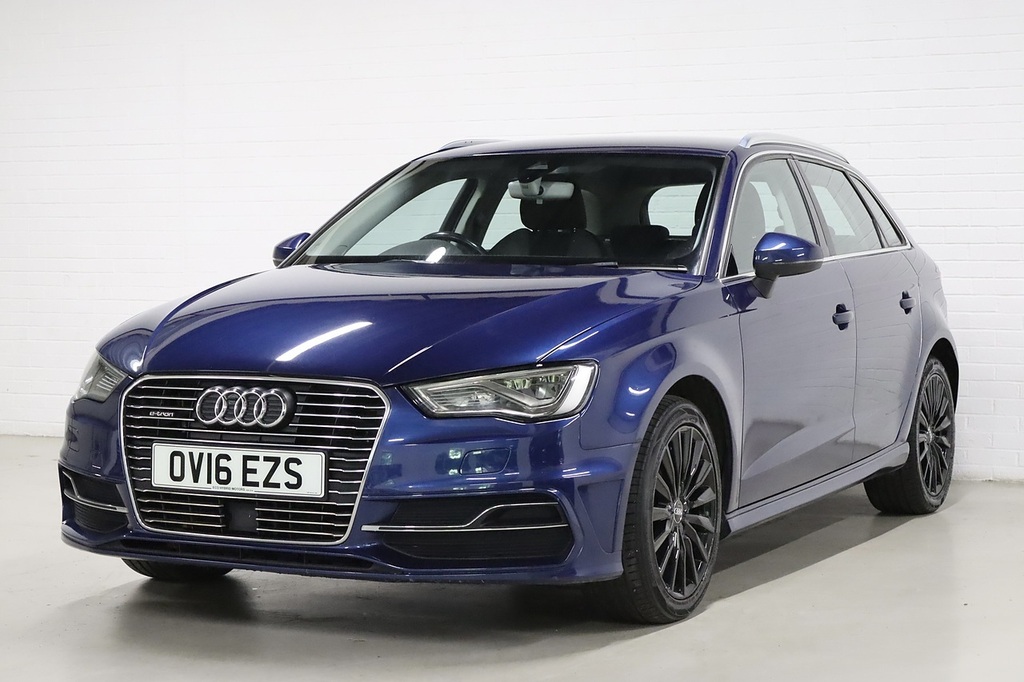 Audi A3 Tfsi E-tron Blue #3