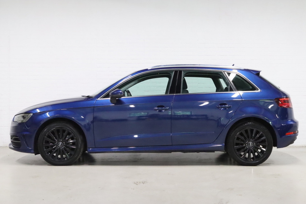 Audi A3 Tfsi E-tron Blue #5