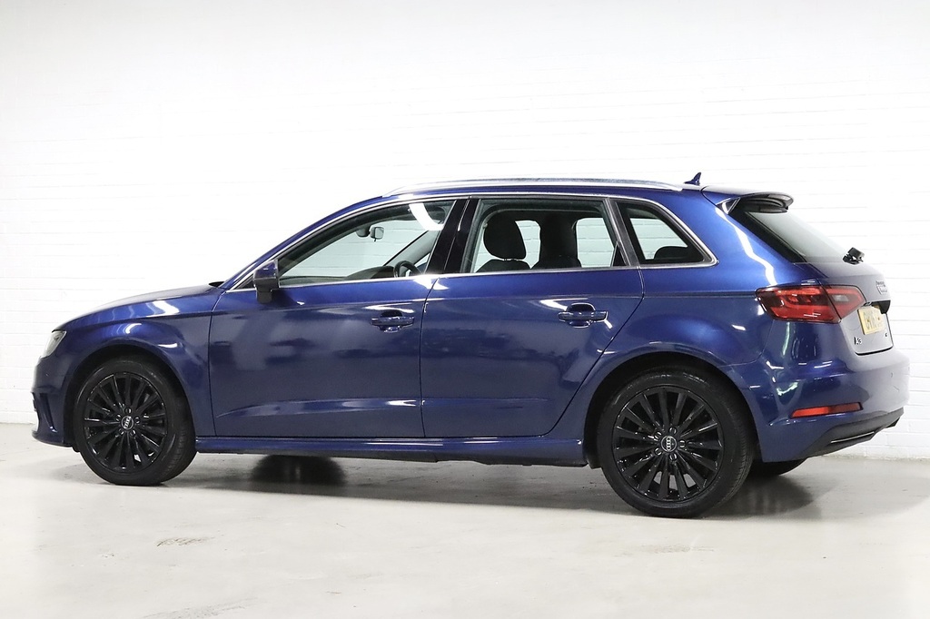 Audi A3 Tfsi E-tron Blue #6