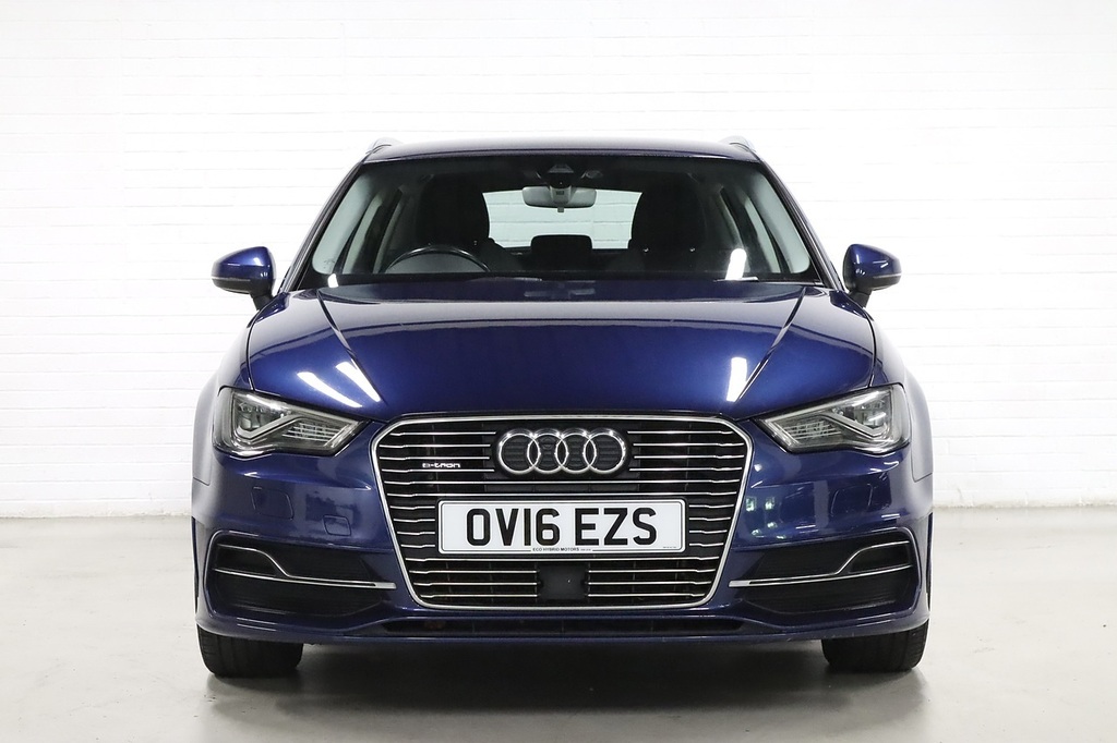 Audi A3 Tfsi E-tron Blue #2