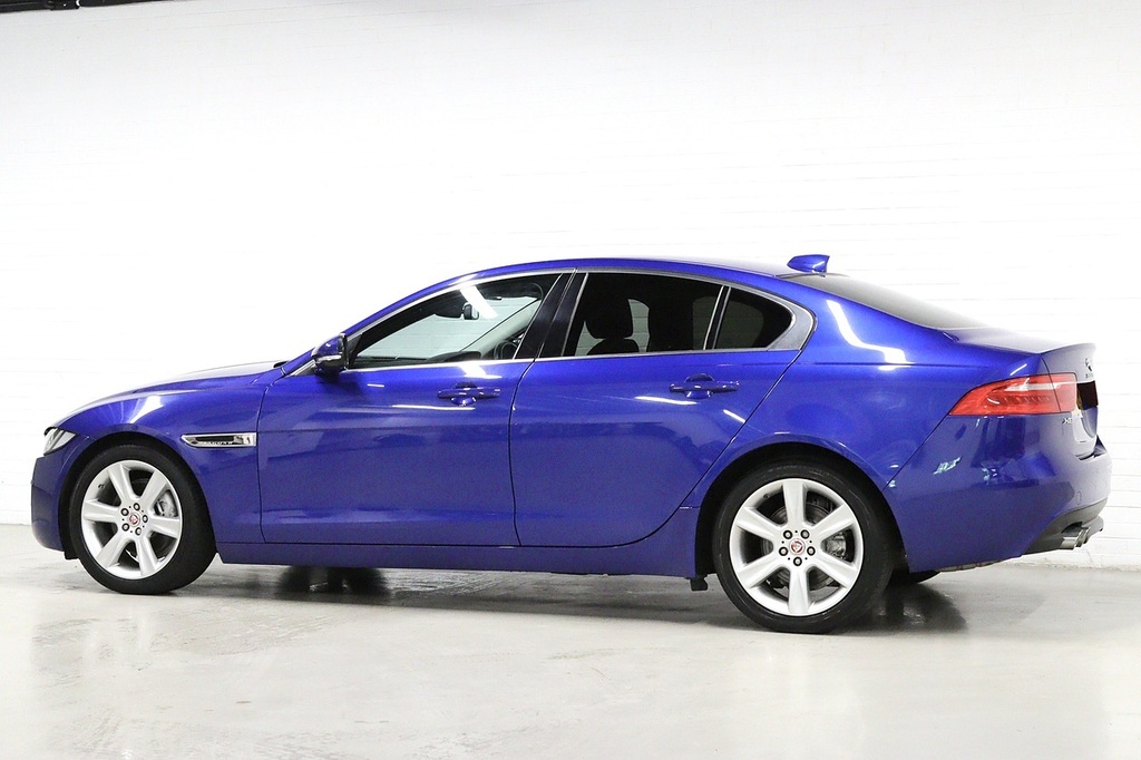 Jaguar XE D Portfolio Blue #6