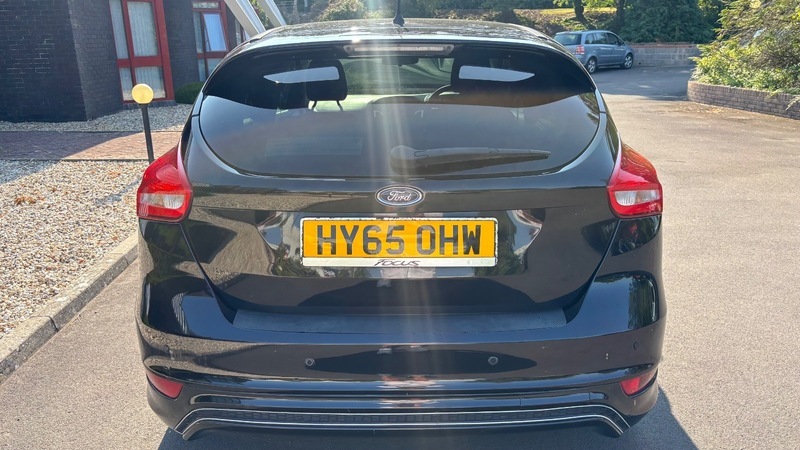 Ford Focus Zetec S Tdci Fsh HY65OHW Black #4