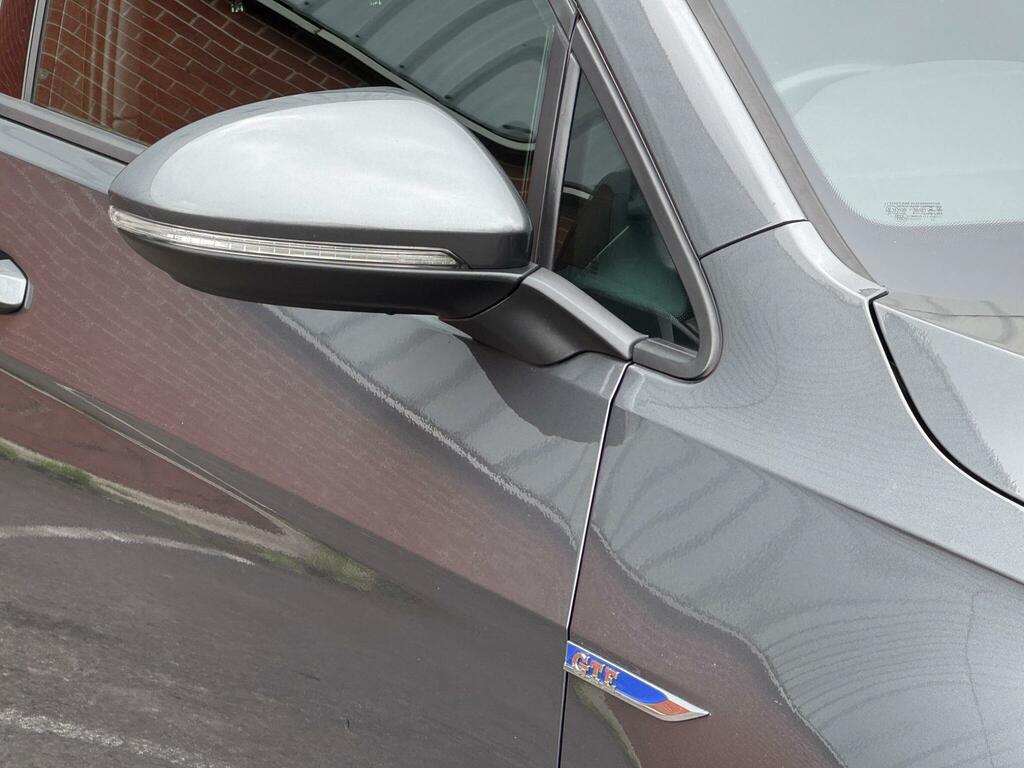 Volkswagen e-Golf 2018 1.4 Tsi 8.7Kwh Gte Advance Hatchback Petr Black #16