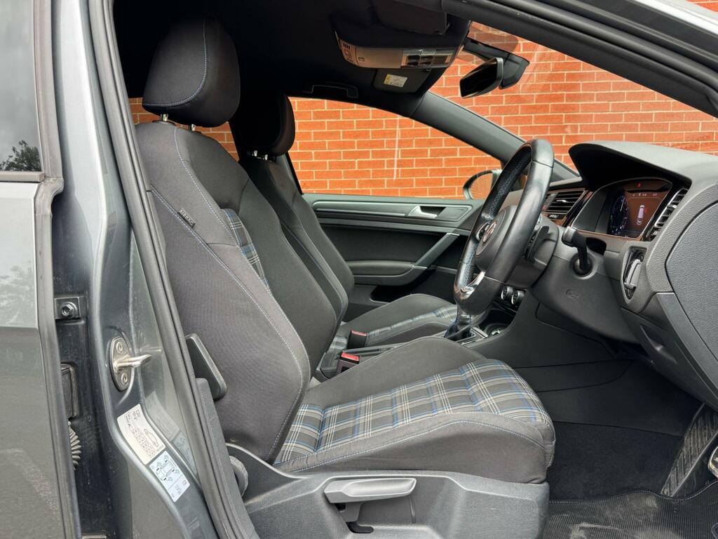 Volkswagen e-Golf 2018 1.4 Tsi 8.7Kwh Gte Advance Hatchback Petr Black #45