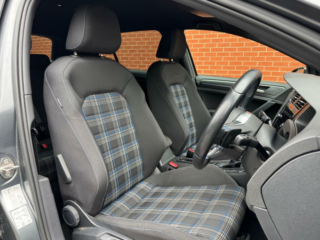 Volkswagen e-Golf 2018 1.4 Tsi 8.7Kwh Gte Advance Hatchback Petr Black #44