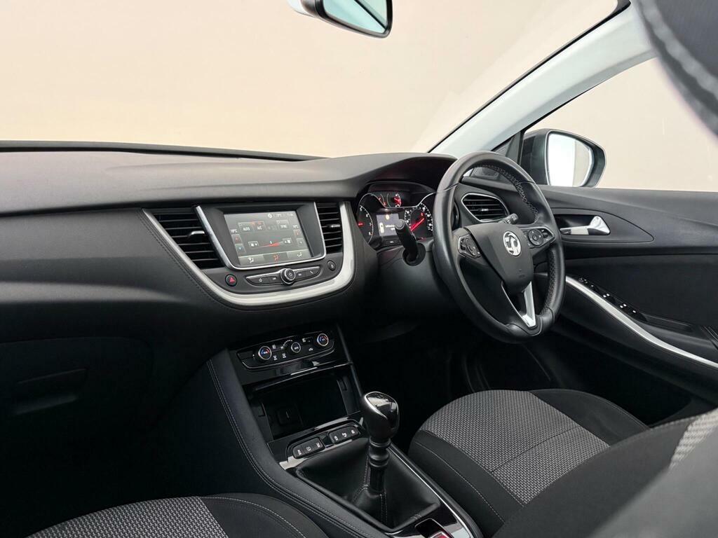 Vauxhall Grandland X 1.2 Turbo Se Euro 6 Ss FD68CCF Black #4
