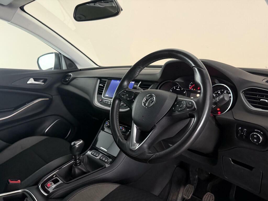 Vauxhall Grandland X 1.2 Turbo Sport Nav Euro 6 Ss HG68XHS Black #3