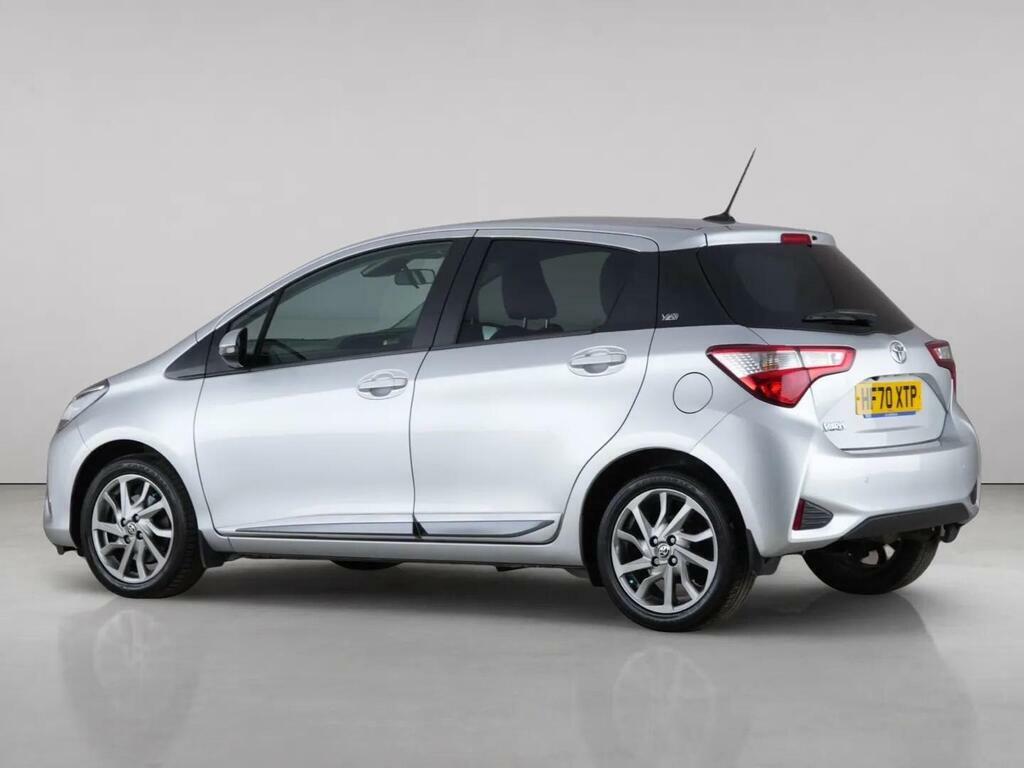 Toyota Yaris 1.5 Vvt-i Y20 Bi-tone Euro 6 HF70XTP Silver #6