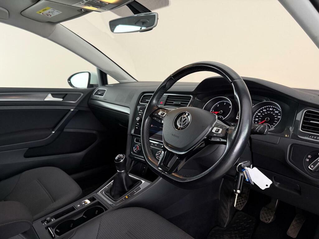 Volkswagen Golf 1.6 Tdi Se Euro 6 Ss BT68WLV White #3