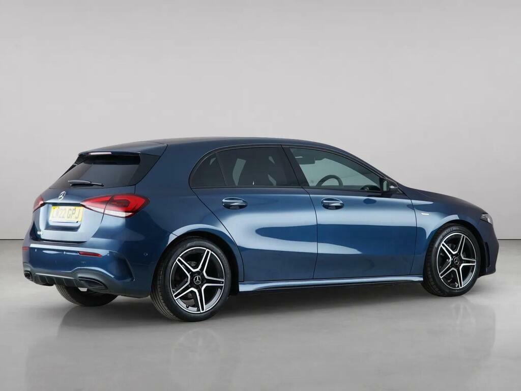 Mercedes-Benz A Class 1.3 A180 Amg Line Edition Executive 7G-dct Euro LM22GPJ Blue #6