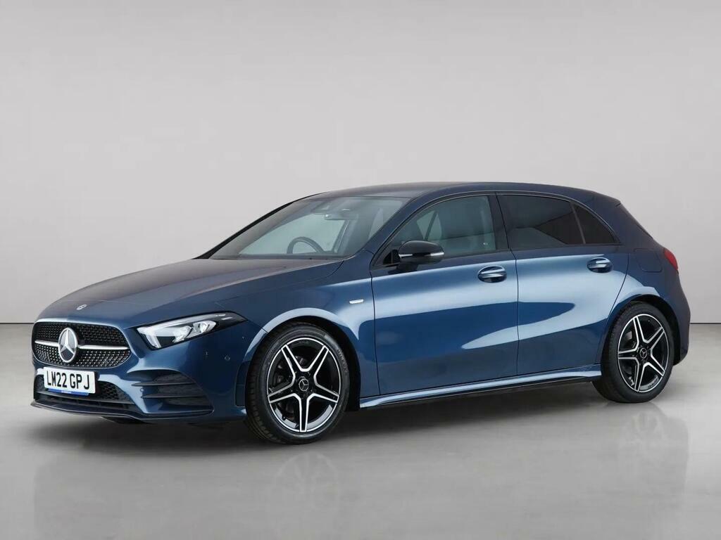 Mercedes-Benz A Class 1.3 A180 Amg Line Edition Executive 7G-dct Euro LM22GPJ Blue #2