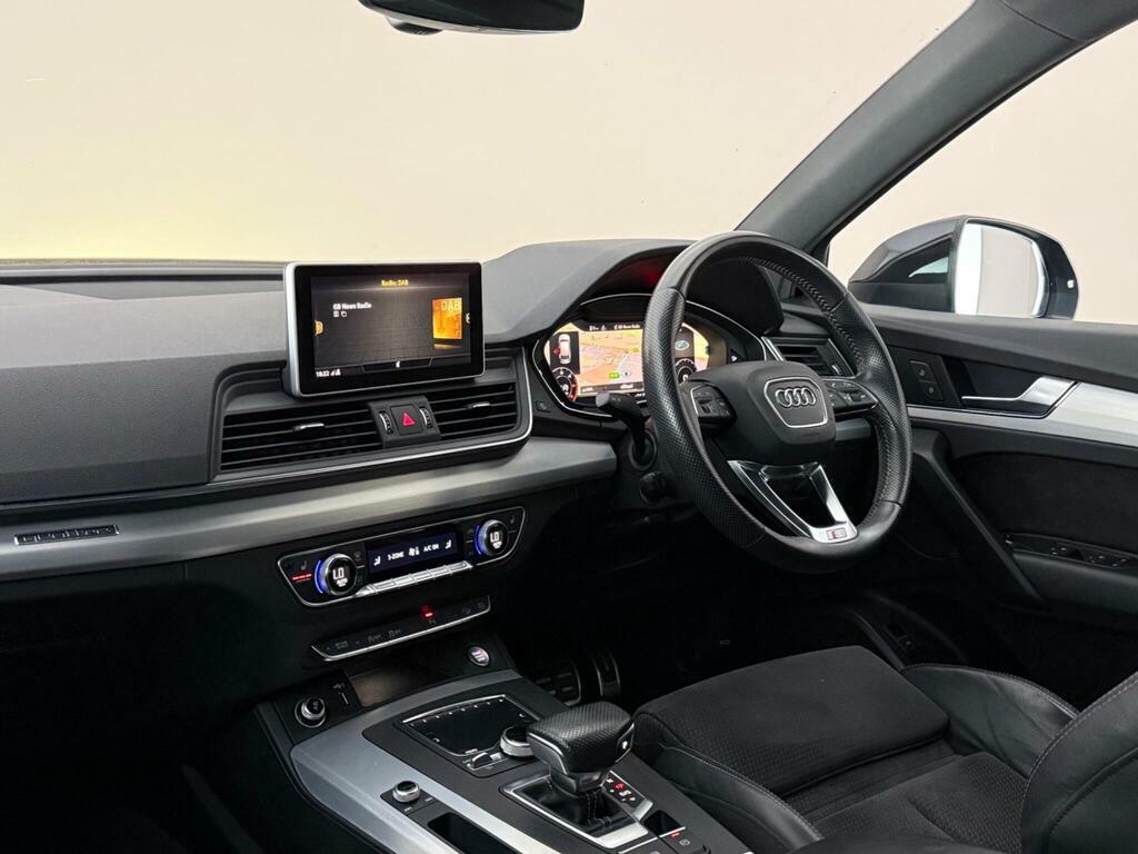 Audi Q5 2.0 Tdi 40 S Line S Tronic Quattro Euro 6 Ss KR19UAH Black #4