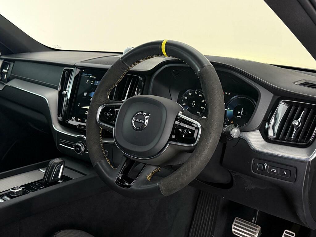 Volvo XC60 2.0H T8 Twin Engine Recharge 11.6Kwh Polestar Engi GY20UKB Black #3