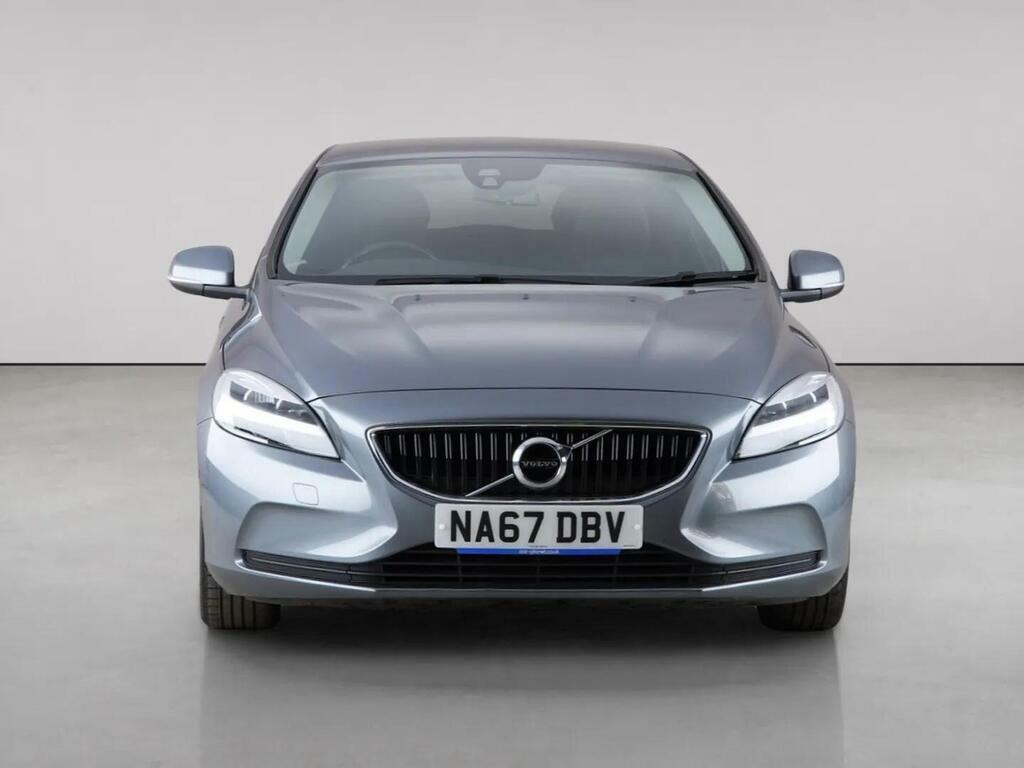 Volvo V40 2.0 T2 Momentum Euro 6 Ss NA67DBV Grey #4