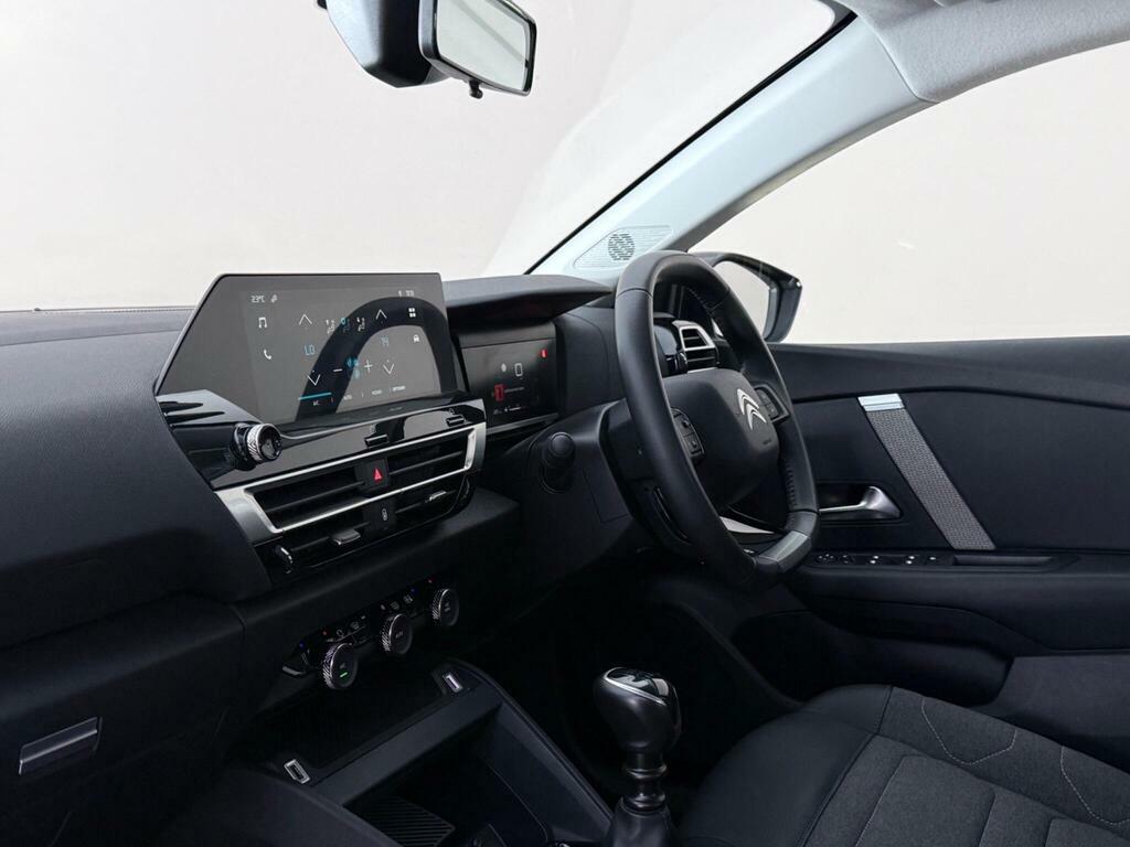 Citroen C4 1.2 Puretech Sense Euro 6 Ss BA23DJD White #4