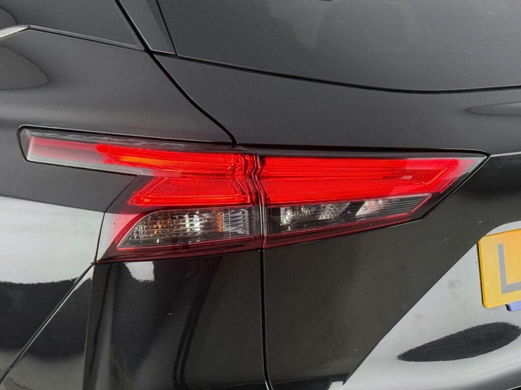 Nissan Qashqai 1.3 Dig-t Mhev N-connecta Euro 6 Ss LL72VXA Black #6