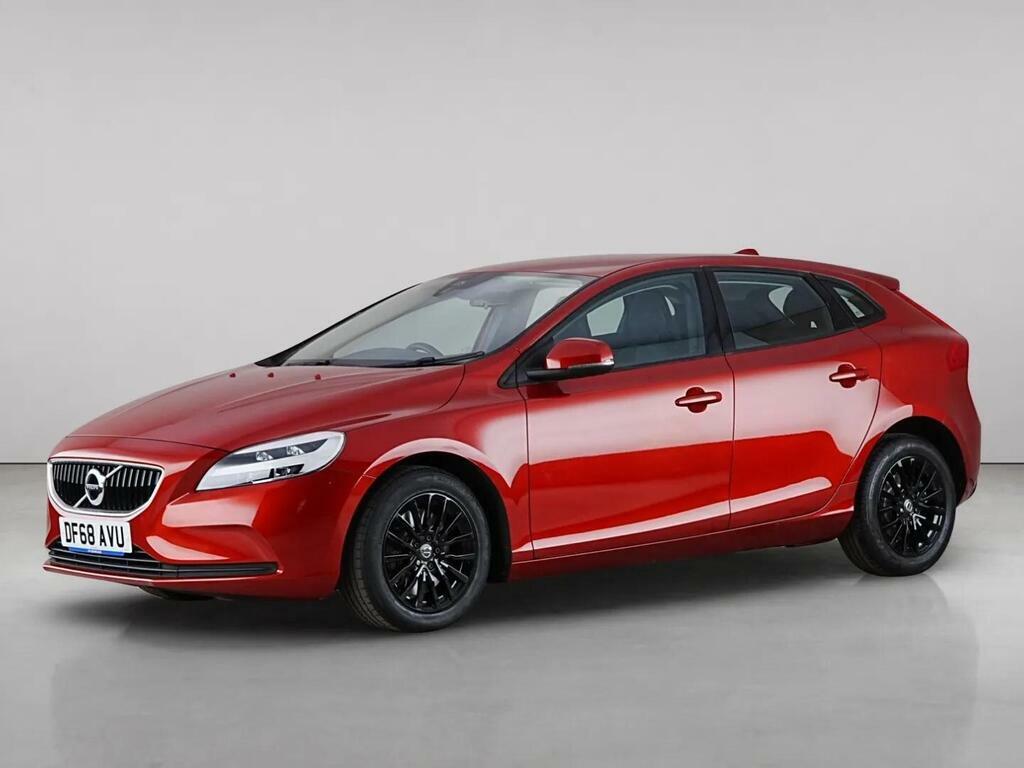 Volvo V40 2.0 D2 Momentum Nav Plus Euro 6 Ss Red #2