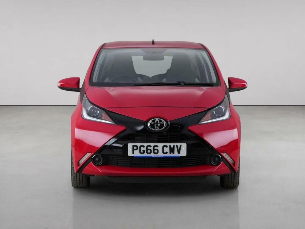 Toyota Aygo 1.0 Vvt-i X-play Euro 6 PG66CWV Red #5
