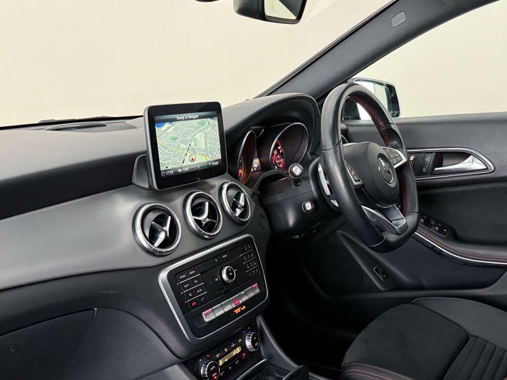 Mercedes-Benz CLA Class 2.1 Cla220d Amg Line Night Edition Plus Shooting Grey #4