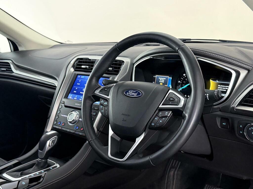 Ford Mondeo 2.0 Tivct Vignale Cvt Euro 6 Ss Blue #3