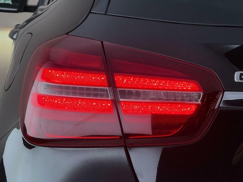 Mercedes-Benz GLA Class 2.1 Gla200d Sport Premium Euro 6 Ss Black #6