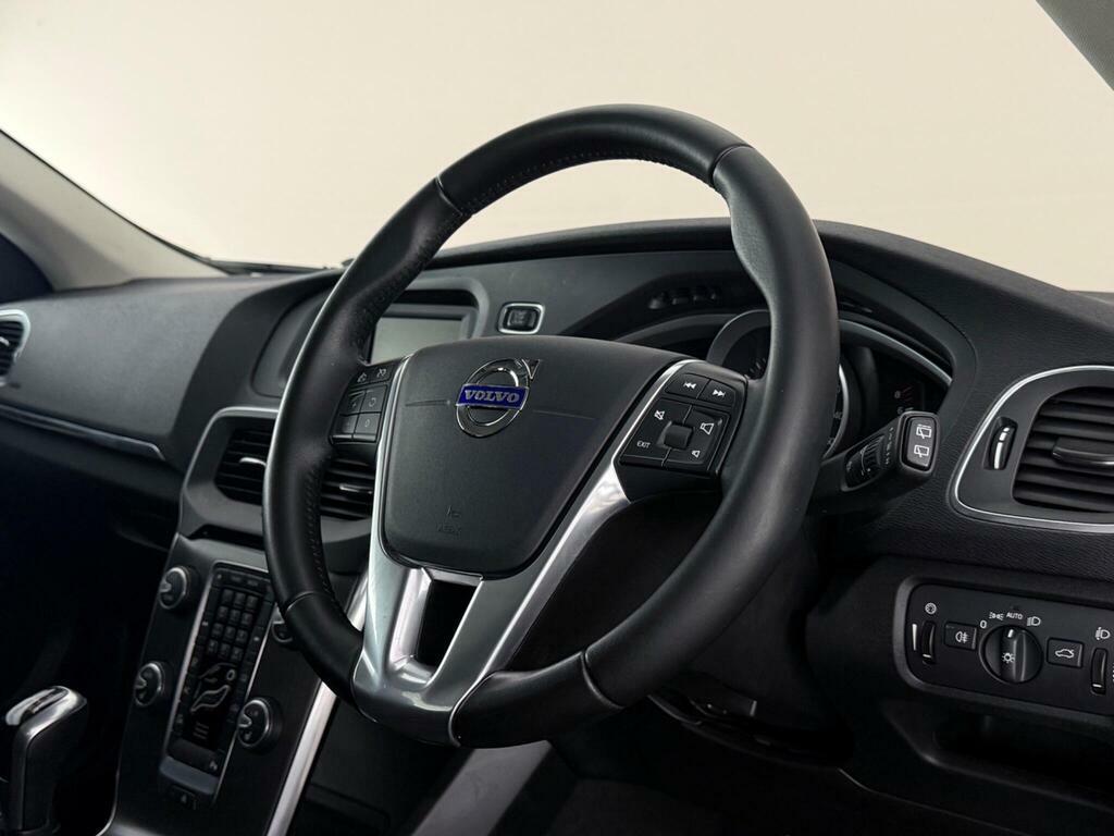 Volvo V40 2.0 T2 Se Euro 6 Ss Blue #3