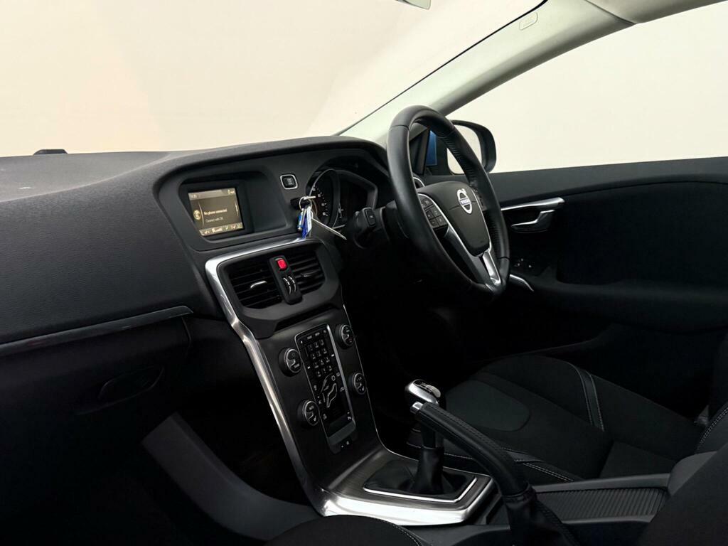 Volvo V40 2.0 T2 Se Euro 6 Ss Blue #4