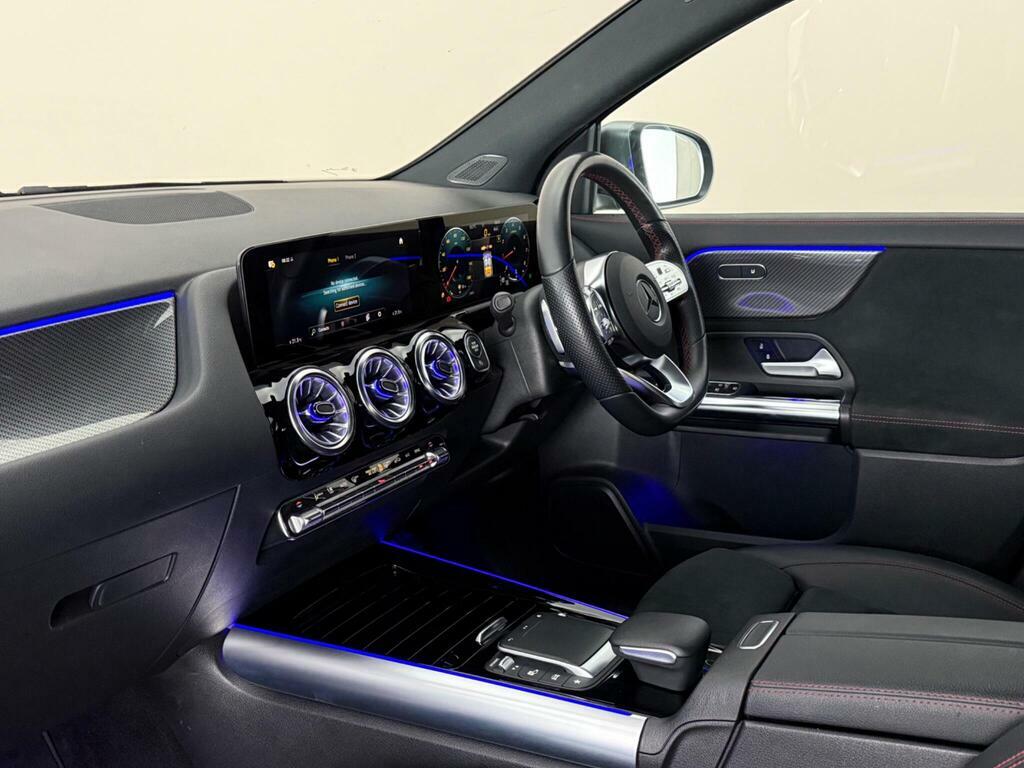 Mercedes-Benz GLA Class 1.3 Gla200 Amg Line Premium 7G-dct Euro 6 Ss LV22BCU Grey #4