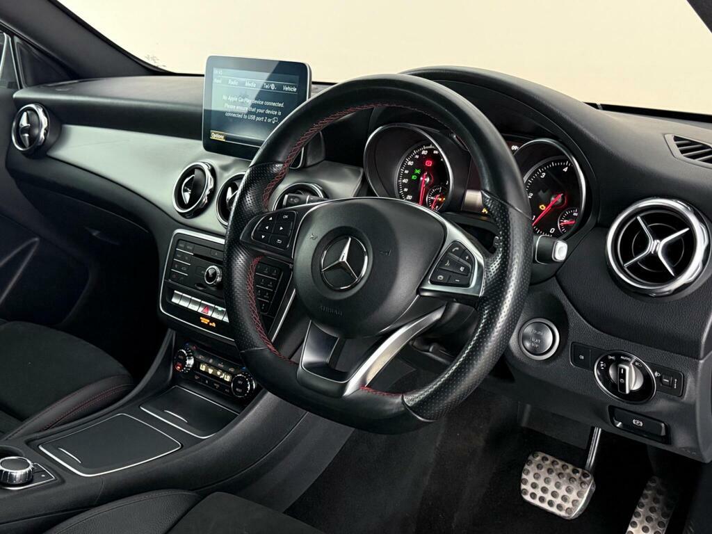Mercedes-Benz GLA Class 2.1 Gla200d Amg Line 7G-dct Euro 6 Ss KS67JZA Grey #3