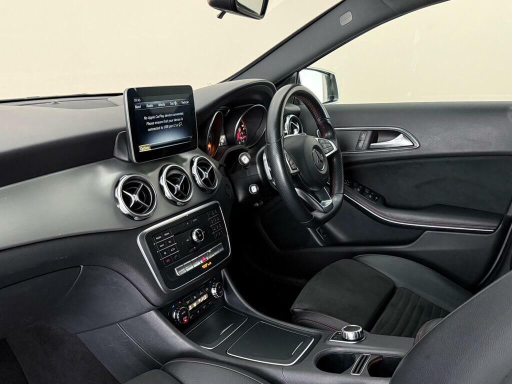 Mercedes-Benz GLA Class 2.1 Gla200d Amg Line 7G-dct Euro 6 Ss KS67JZA Grey #4