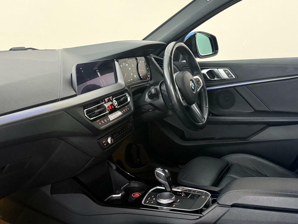 BMW 1 Series 1.5 118I M Sport Dct Euro 6 Ss AU69DBZ Blue #4