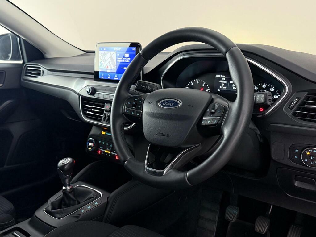 Ford Focus 1.0T Ecoboost Titanium Euro 6 Ss Black #3
