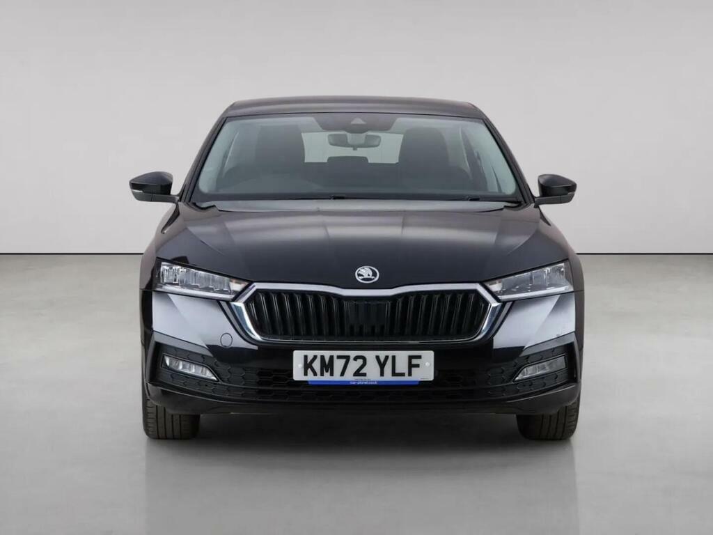 Skoda Octavia 1.5 Tsi Act Se Euro 6 Ss KM72YLF Black #5