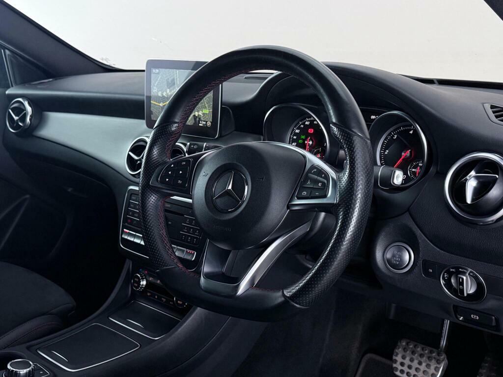 Mercedes-Benz GLA Class 2.1 Gla220d Amg Line Premium 7G-dct 4Matic Euro EO68EEW Black #3
