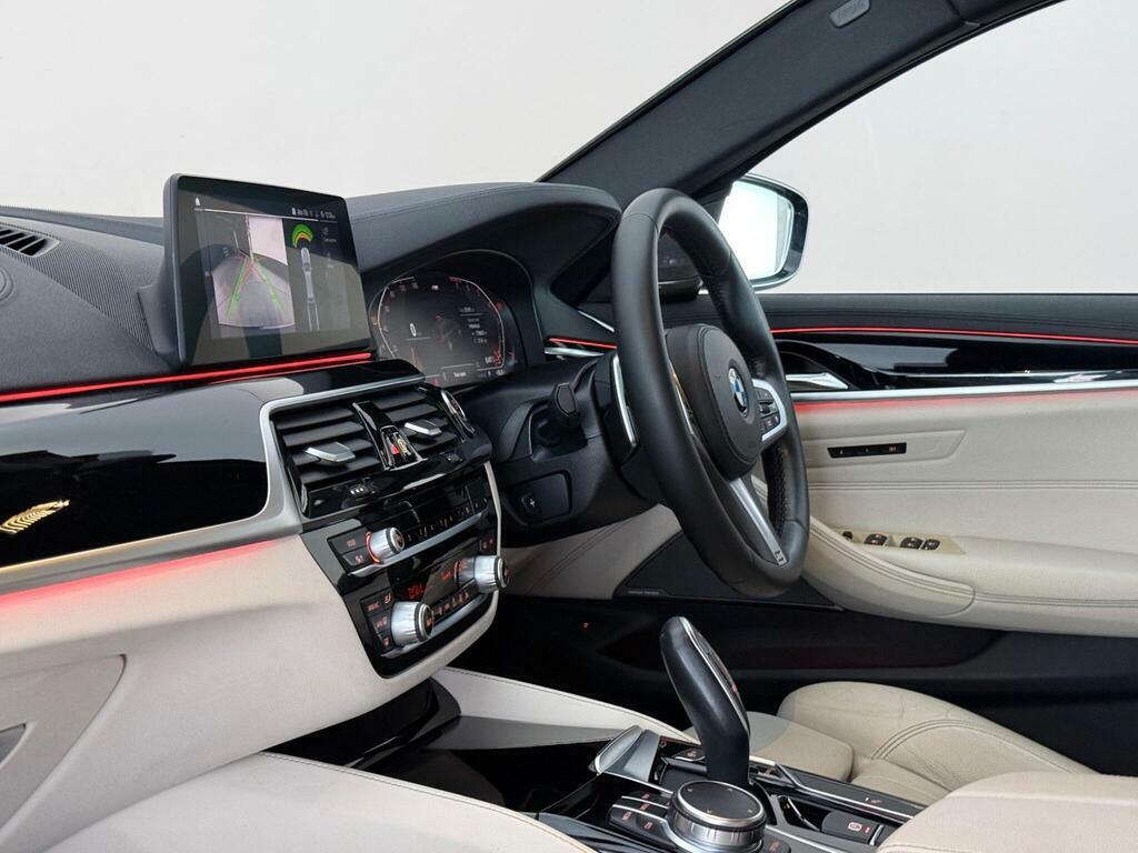 BMW 5 Series 3.0 540I Gpf M Sport Touring Xdrive Euro 6 S Black #4