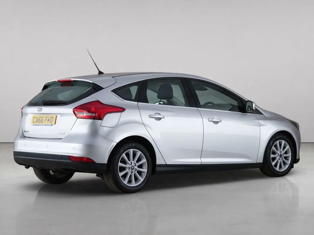 Ford Focus 1.0T Ecoboost Titanium Euro 6 Ss Silver #6