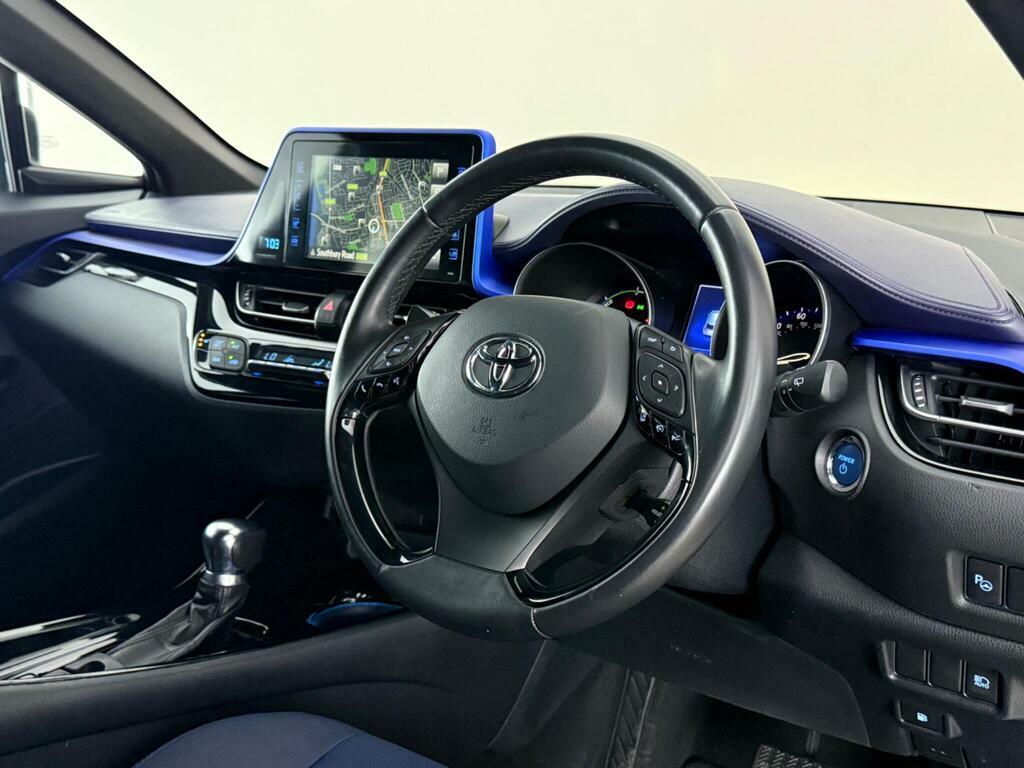 Toyota C-Hr 1.8 Vvt-h Dynamic Cvt Euro 6 Ss Silver #3