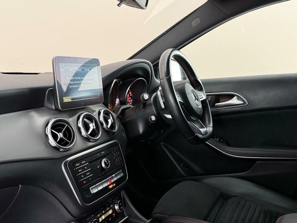 Mercedes-Benz GLA Class 2.1 Gla200d Amg Line 7G-dct Euro 6 Ss GV18KVO Grey #4
