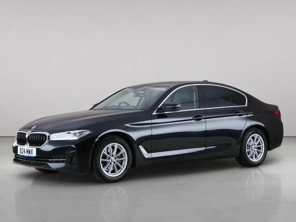 BMW 5 Series 2.0 520D Mht Se Steptronic Xdrive Euro 6 Ss B24MWX Black #2